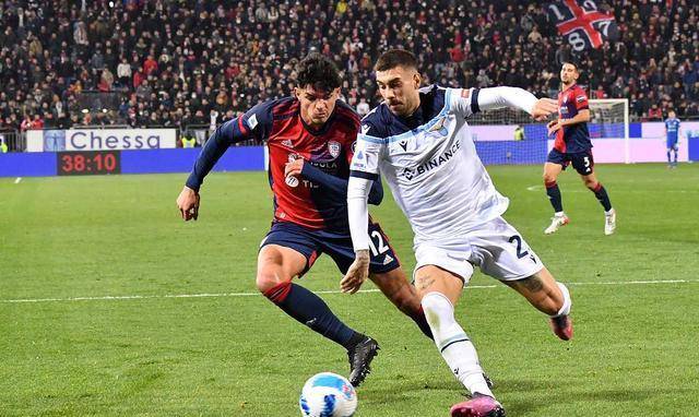 球迷群体中 球迷群体中