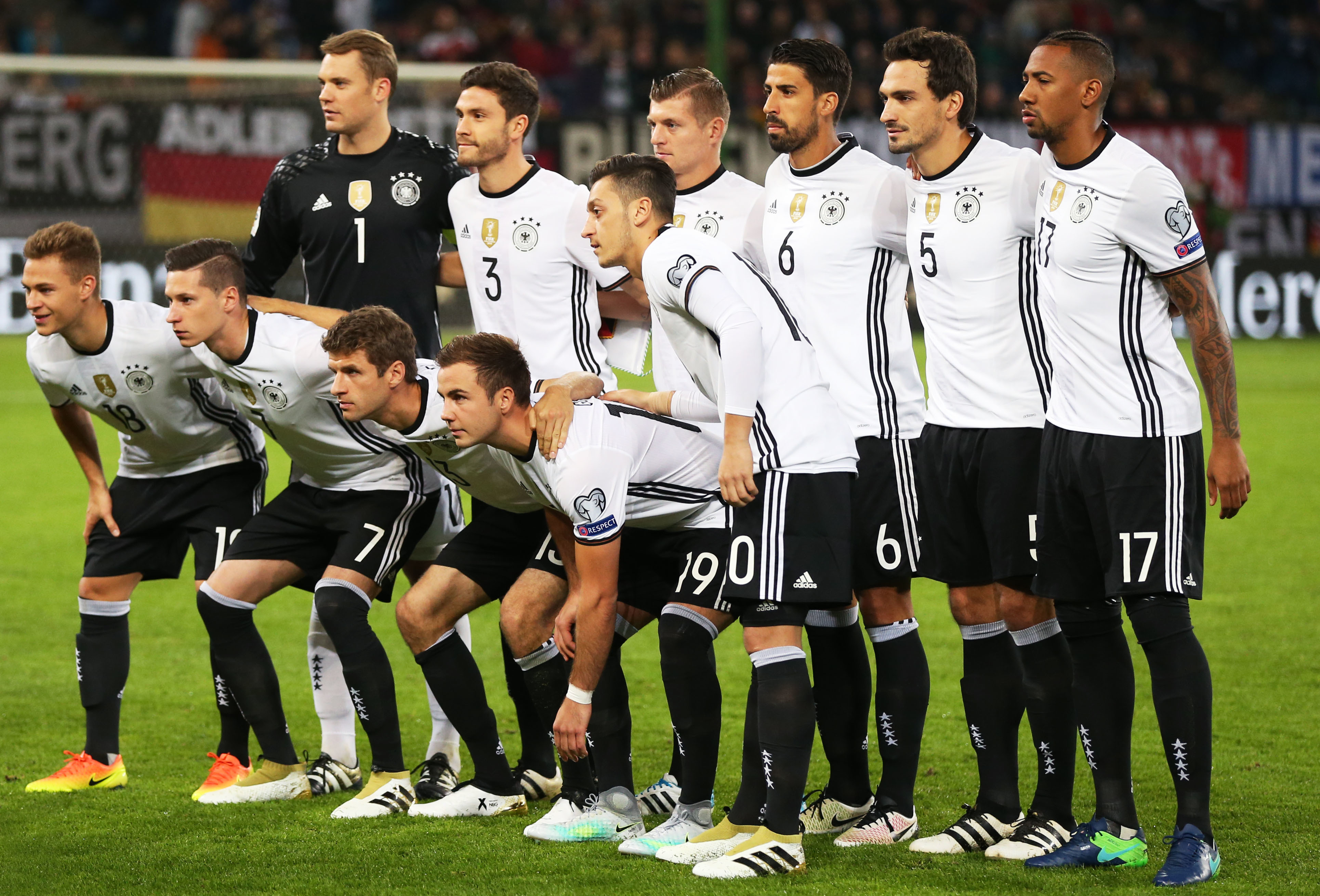 更多防守回 更多防守回