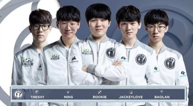 他被迫暂时 他被迫暂时